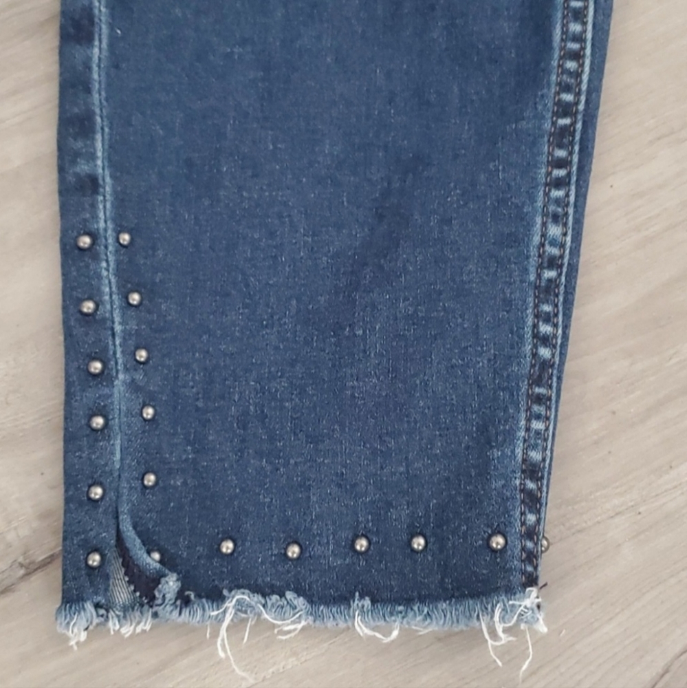 Vigoss jeans! - Picture 3 of 4